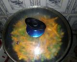 A picture of step 6 of Pan grilled fish with veggie sauce.