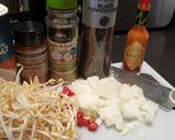 A picture of step 2 of Easy Chicken Noodles.