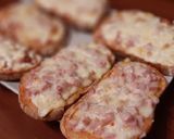 Pas rețetă Mini pizza - felii de pâine 8 fotografie