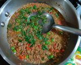 A picture of step 2 of Soya Bhurji.
