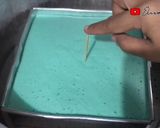 Foto langkah ke 9 dari resep Bolu gulung rainbow mini.