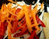 A picture of step 3 of My Sweet Chilli Chicken & Soy Stirfry.😊.