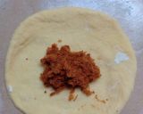 Foto langkah ke 4 dari resep Panada isi abon.