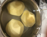 Foto del paso 7 de la receta: Fricandó de filete de cerdo con timbal de patata hervida