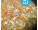 Foto langkah ke 1 dari resep Pastel sayur ayam.