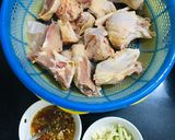Hình bước làm 1 của món Gà chiên mắm