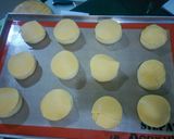 Foto langkah ke 5 dari resep Pineapple Bread.