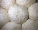 A picture of step 8 of Bread wid sesame (ridi).