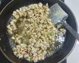 A picture of step 2 of Chicken Spaghetti.