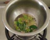 રવા ઢોકળા (Rava Dhokla Recipe In Gujarati) રેસીપી સ્ટેપ3ફોટો