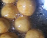 Foto langkah ke 3 dari resep 14. Bola-bola Ubi Kuning Kopong.