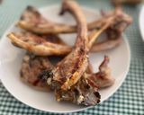 Chuletitas de cordero a la parrilla / barbacoa রেসিপির ধাপ 4 ছবি