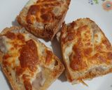 Foto del paso 1 de la receta: Molletes de frijoles y queso en freidora de aire