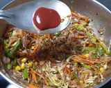 A picture of step 7 of Chinese Bhel.