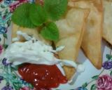Foto langkah ke 4 dari resep Pangsit tahu cocol saus.