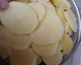 A picture of step 1 of Masala Aloo.