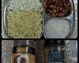 A picture of step 1 of Paneer Kheer.