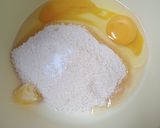 Foto langkah ke 2 dari resep Bolu kukus semangka.