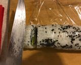 Foto del paso 25 de la receta: California Roll ~Sushi de Aguacate y Surimi (No es Estilo Japonés)~
