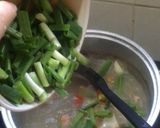 Foto langkah ke 5 dari resep Sop Tulang Kambing Tanpa Sayur.