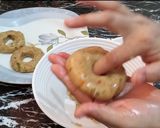 A picture of step 5 of Donut Kabab.