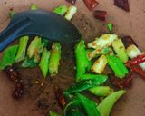 A picture of step 2 of Kung Pao Chicken 🌶️🥡🍗.