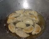 Foto langkah ke 7 dari resep Pastel Mini Isi Abon Gurih Crispy.