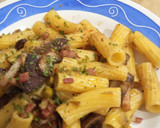 Foto del paso 7 de la receta: Elicoidali con Champiñones y Shiitake, Guisantes Bacon y Jamón