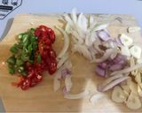 Foto langkah ke 1 dari resep Ongseng Toge Wortel Tempe.