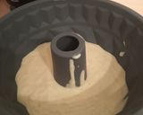 Foto del paso 2 de la receta Bizcocho dúo (leche y capuchino)