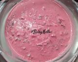 A picture of step 2 of Jowar-Beetroot Pancake.