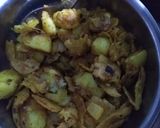 A picture of step 1 of Chapati aaloo fry.