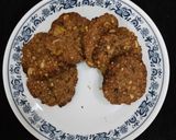 A picture of step 5 of Apple oats cookies.