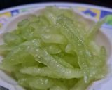 Foto langkah ke 2 dari resep Es Kuwut Melon.