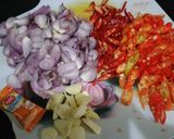 Foto langkah ke 1 dari resep Sambal Embe Bali.