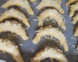 Sajtos kifli 🥖🥐🧀kelesztés nélkül ☕🫖 recept fázis 6 fotója