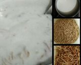A picture of step 2 of Rakhi Sweet Vermicelli Kheer.