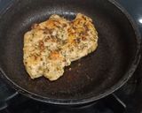 Foto langkah ke 3 dari resep Ayam panggang teflon.