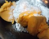 Foto langkah ke 1 dari resep Butter Cookies.