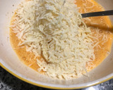 Foto del paso 4 de la receta: Tortilla de brócoli con queso en air fryer