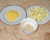 A picture of step 1 of Zucchini Onion Soup.