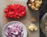 A picture of step 3 of Aloo Gobhi Pulao.
