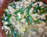 Foto del paso 7 de la receta: Cubitos de pollo con champiñones y chiles poblanos