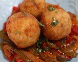 Foto del paso 6 de la receta: Albóndigas de bacalao con sofrito de pimientos