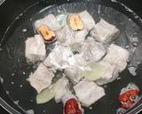 A picture of step 8 of Watercress pork ribs soup.
