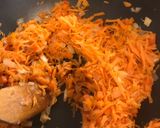 Foto del paso 4 de la receta: Hamburguesas de lentejas y porotos negros