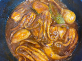 Pulpitos blancos encebollados