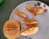 A picture of step 1 of Cantaloupe sherbet.