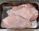 รูปขั้นตอนการทำที่ 1 ของ ไก่อบครีมซอส