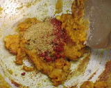 A picture of step 3 of Mutter Paneer.